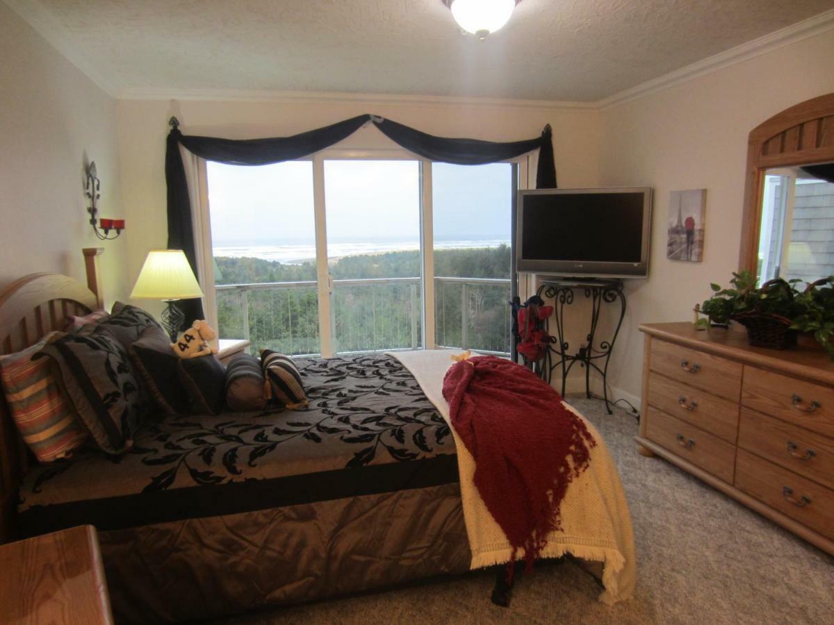 AMAZING SEAVIEW SPACIOUS CONDO WITH an AMAZING VIEW!!! Exterior foto