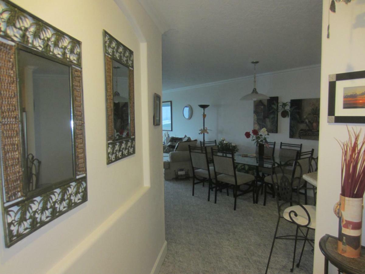 AMAZING SEAVIEW SPACIOUS CONDO WITH an AMAZING VIEW!!! Exterior foto
